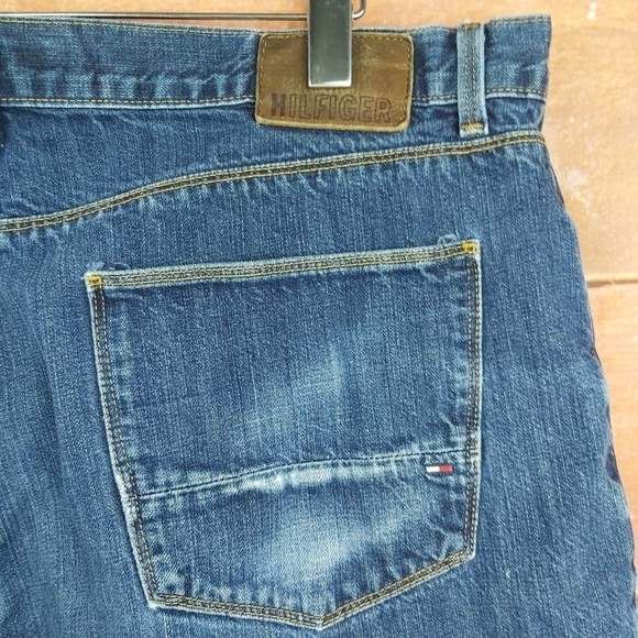 𝅺📣2/40$📣 Tommy Hilfiger jeans shorts bermuda - Picture 5 of 5